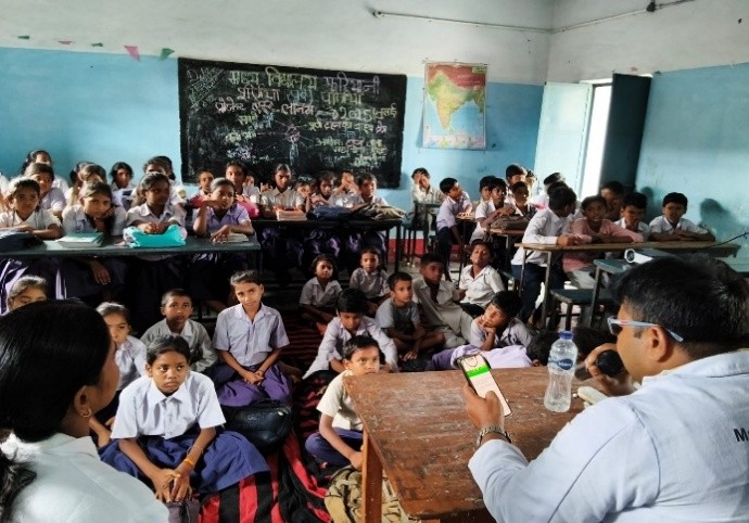 SBI Sanjeevani Clinic on Wheels Image 5